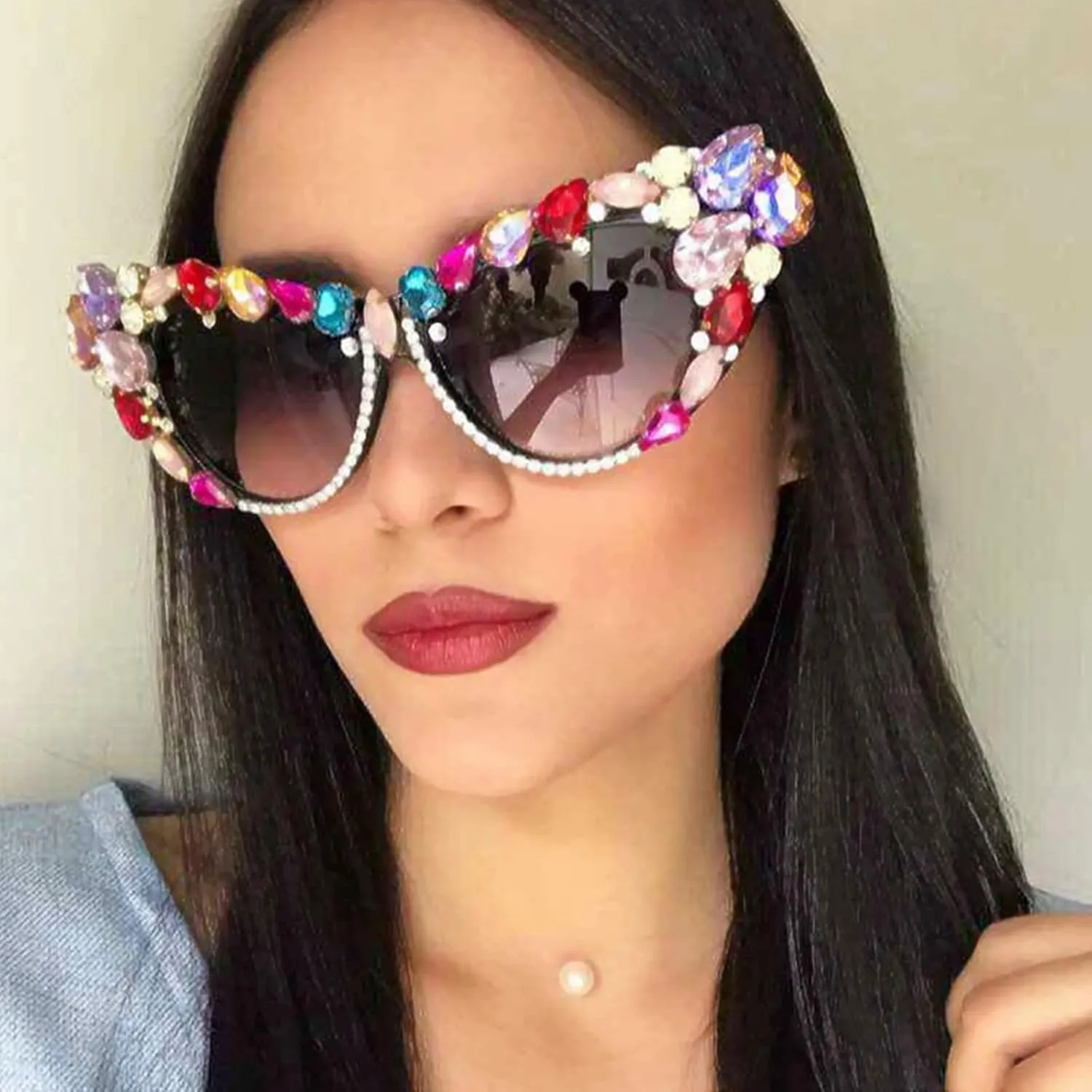 Cat Eye Diamond Sunglasses Women 2020 Oversized Punk Sun Glasses Crystal Vintage Rhinestone Glasses Eyewear UV400