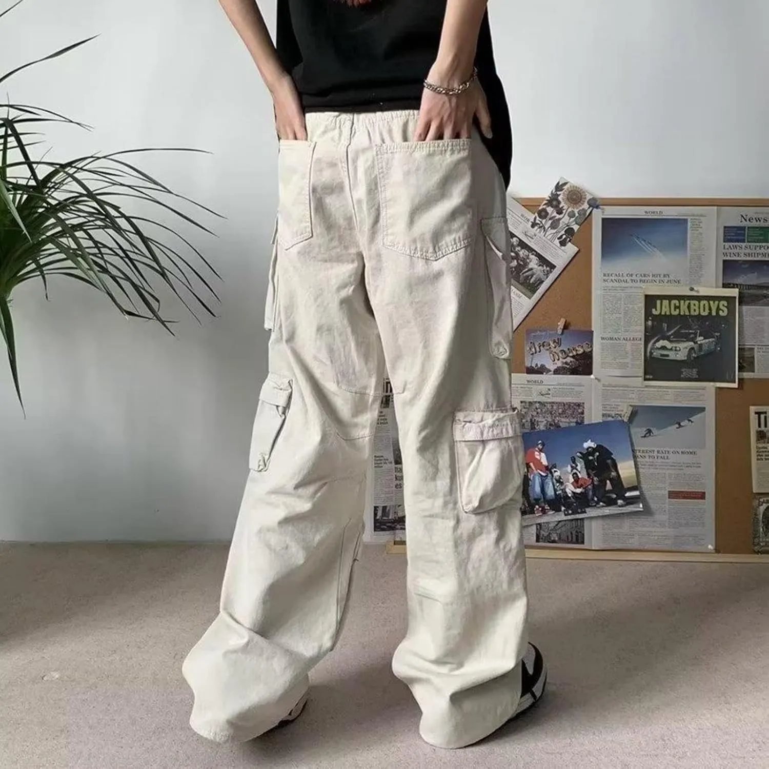 CosTribe Women's Baggy Cargo Pants Multi-Pocket Jeans Y2k High Waist Straight Wide Leg Fashion Jeans Streetwear