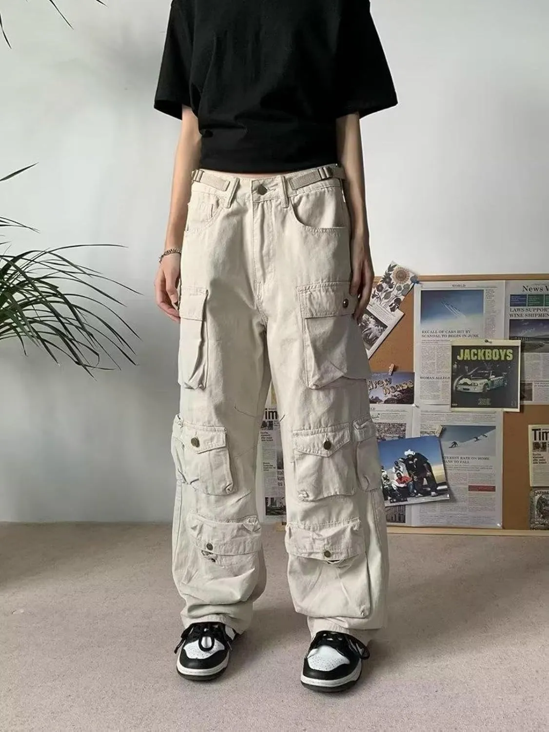 CosTribe Women's Baggy Cargo Pants Multi-Pocket Jeans Y2k High Waist Straight Wide Leg Fashion Jeans Streetwear