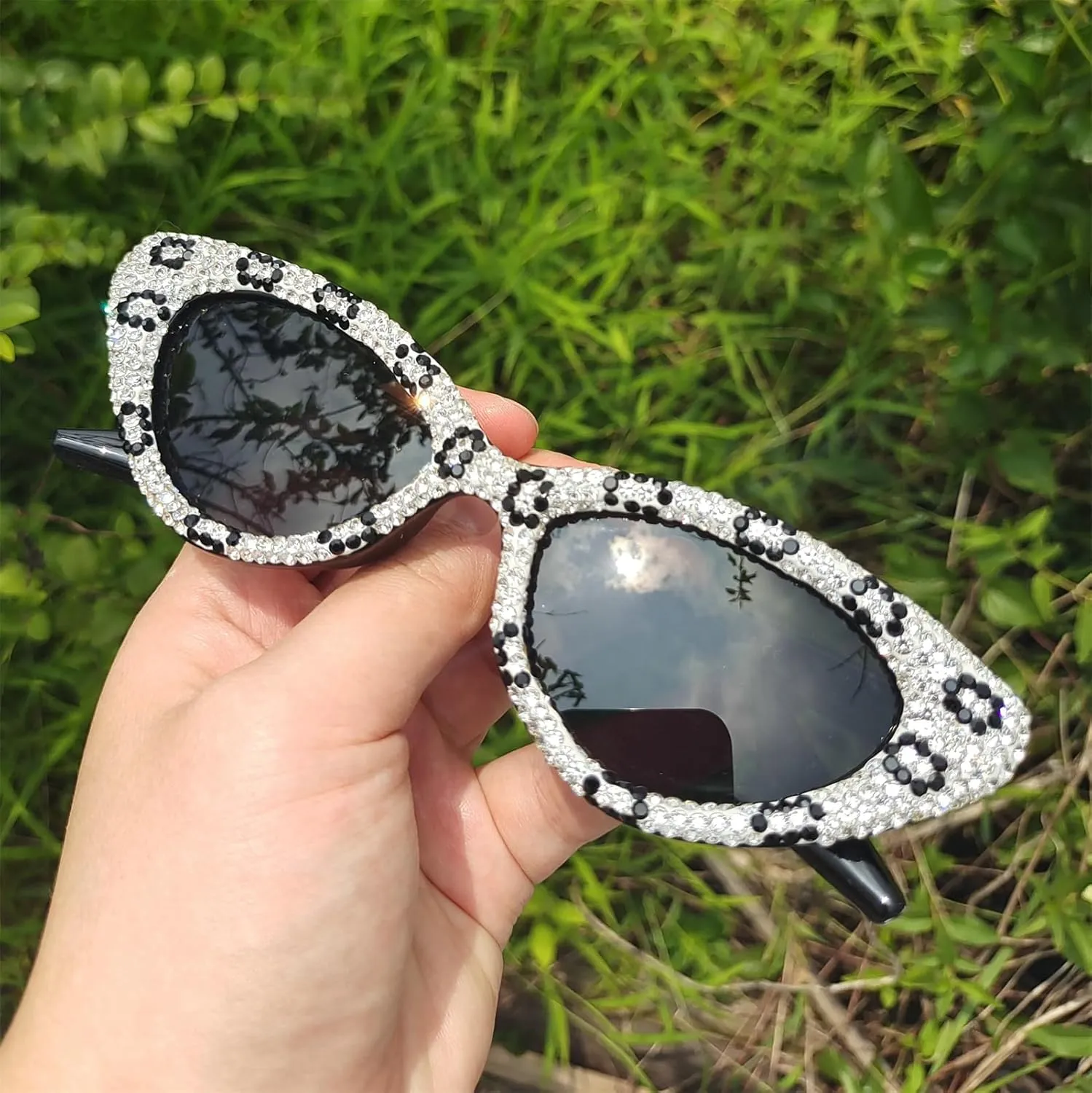 COTIA Cat Eye Rhinestone Sunglasses for Women Shiny Bling Crystal Diamond Sunglasses Trend Ladies Party Sun Glasses