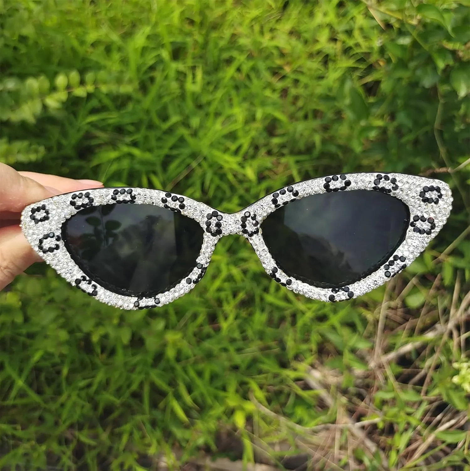 COTIA Cat Eye Rhinestone Sunglasses for Women Shiny Bling Crystal Diamond Sunglasses Trend Ladies Party Sun Glasses