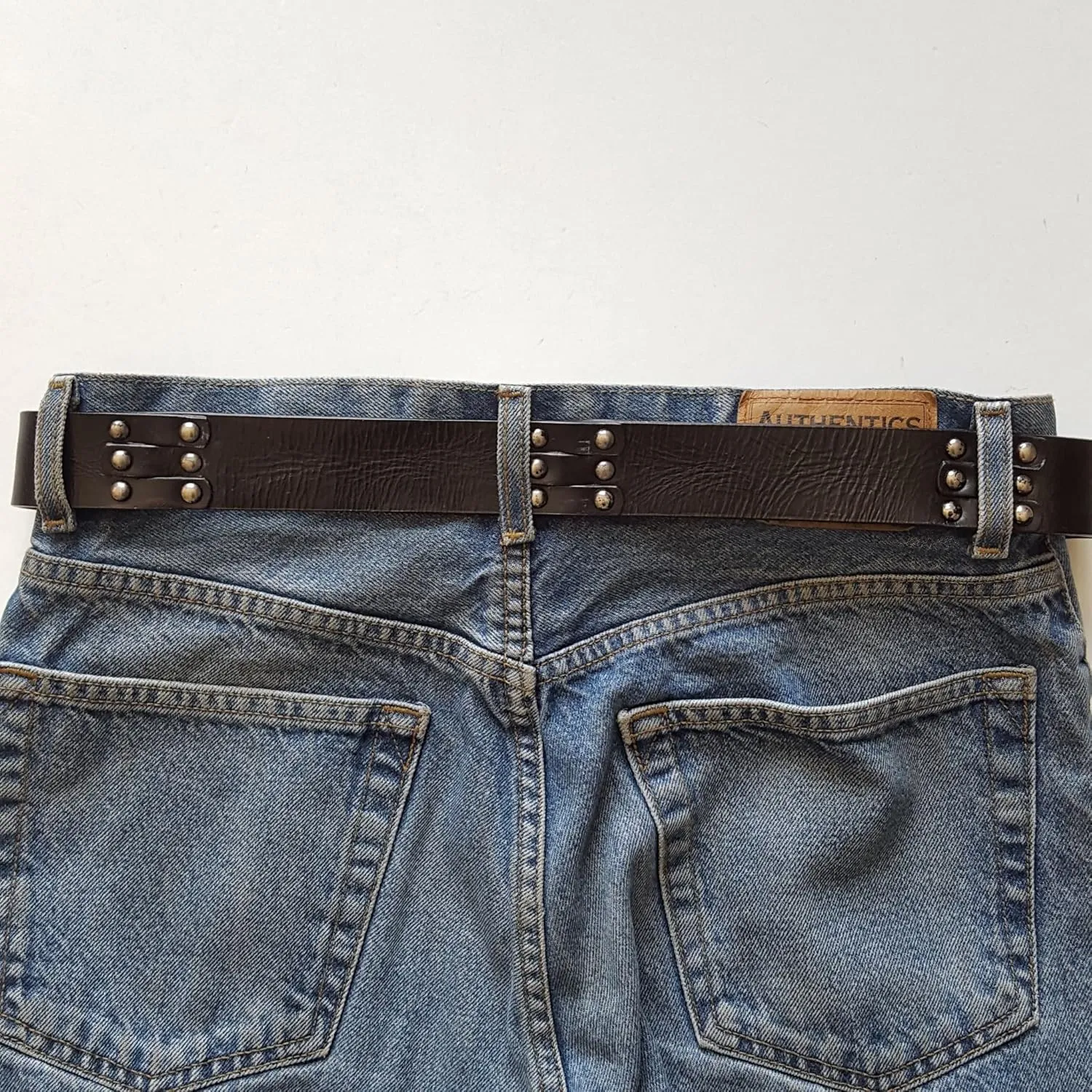 Western Style Silver Buckle with Studded Leather Belt(Western Silver Buckle)