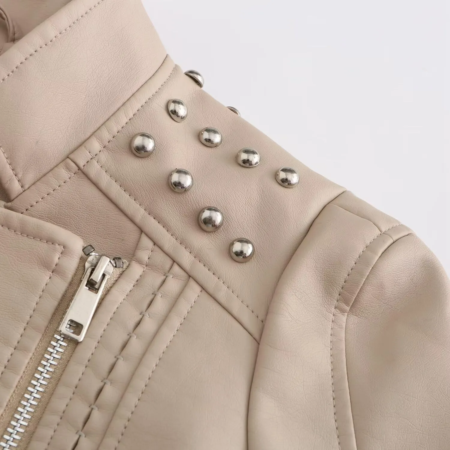 Women's Rivet Studded Faux Leather Motorcycle Short Jacket Punk Fashion Streetwear Coat
