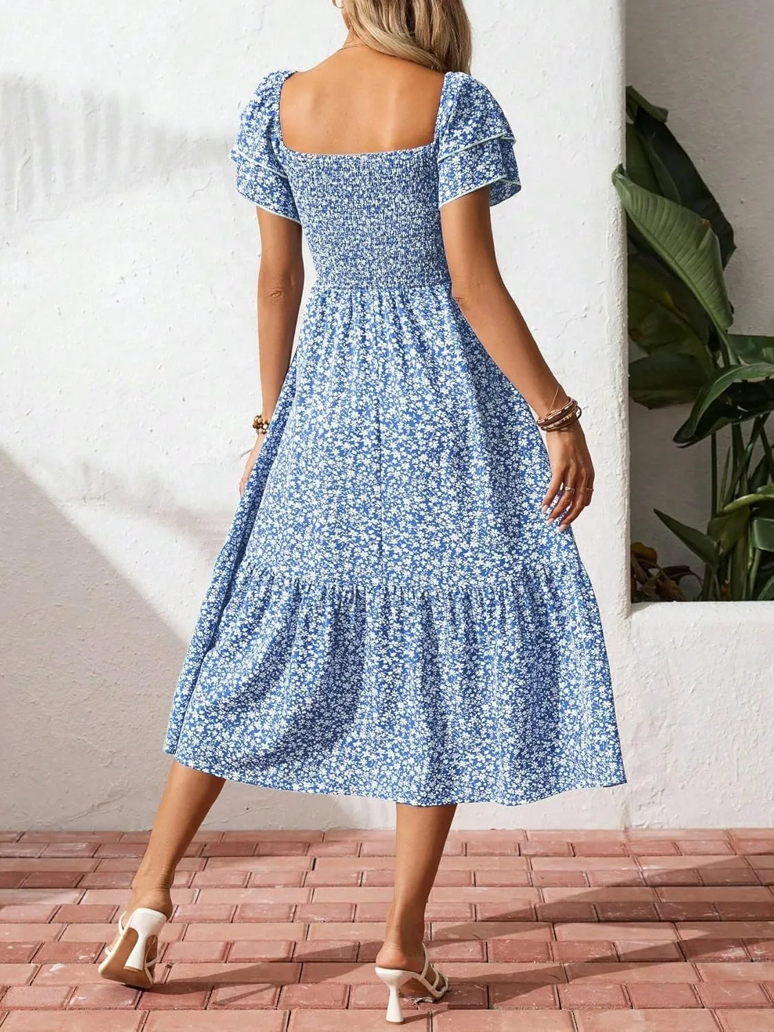 Women's Summer Fashion Square Neck Pleated Bubble Sleeve Off Shoulder Long Skirt with Floral Patterns and a Large Swing Dress